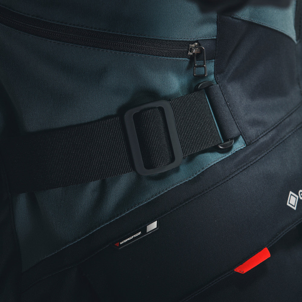 06C_BLACK/EBONY/LAVA-RED