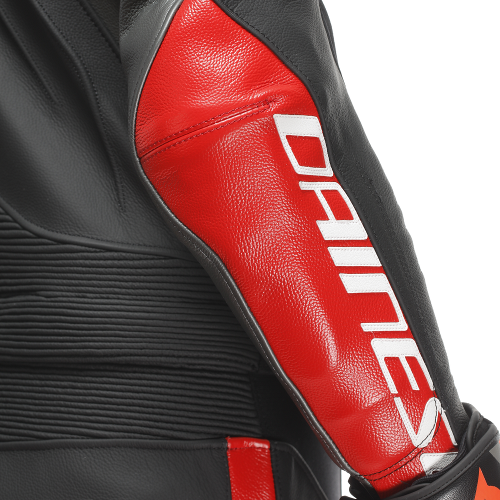 U28_BLACK/ANTHRACITE/RED-LAVA