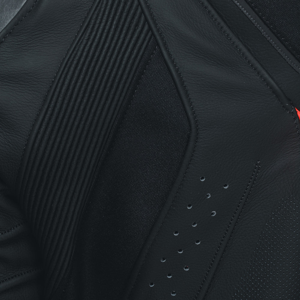 23A_BLACK-MATT/WHITE/FLUO-RED