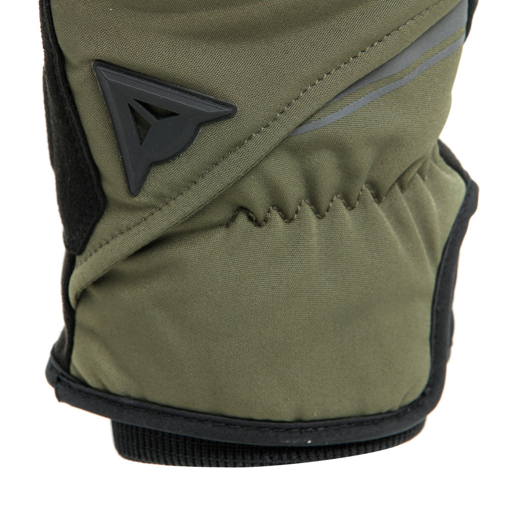 52F_BLACK/GRAPE-LEAF