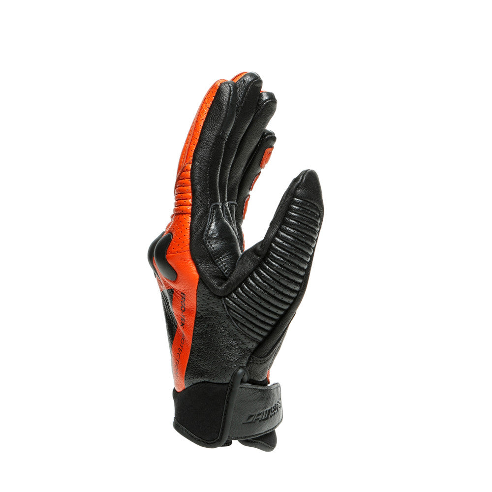 19D_BLACK/FLAME-ORANGE