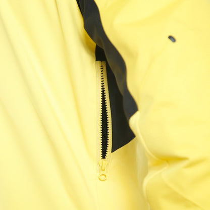 42E_VIBRANT-YELLOW/BLACK-TAPS