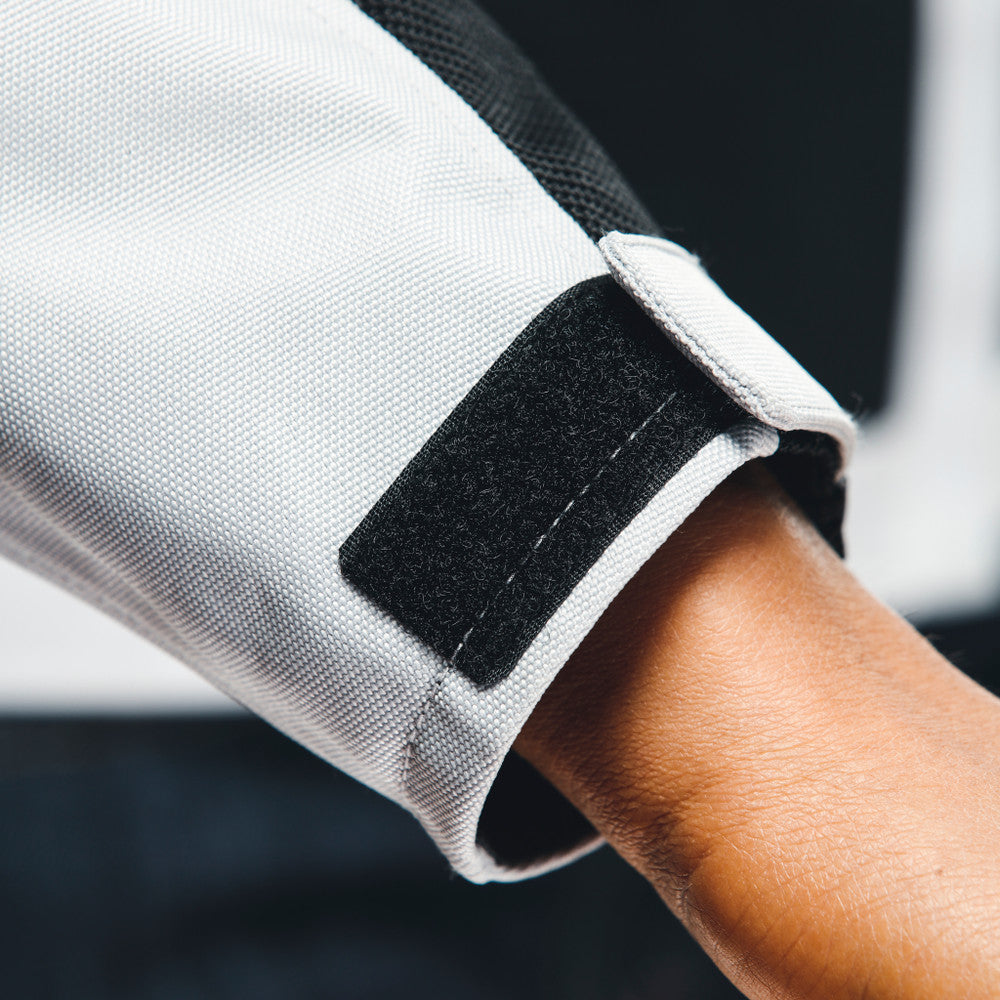 34F_GLACIER-GRAY/LAVA-RED