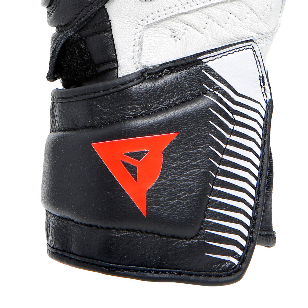 N32_BLACK/WHITE/FLUO-RED