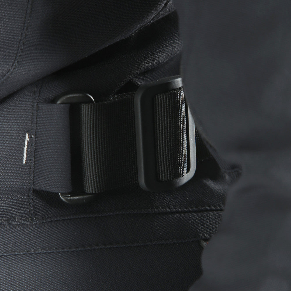 71A_BLACK/BLACK/LIGHT-GRAY