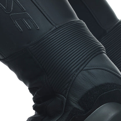 A77_BLACK/LAVA-RED/WHITE