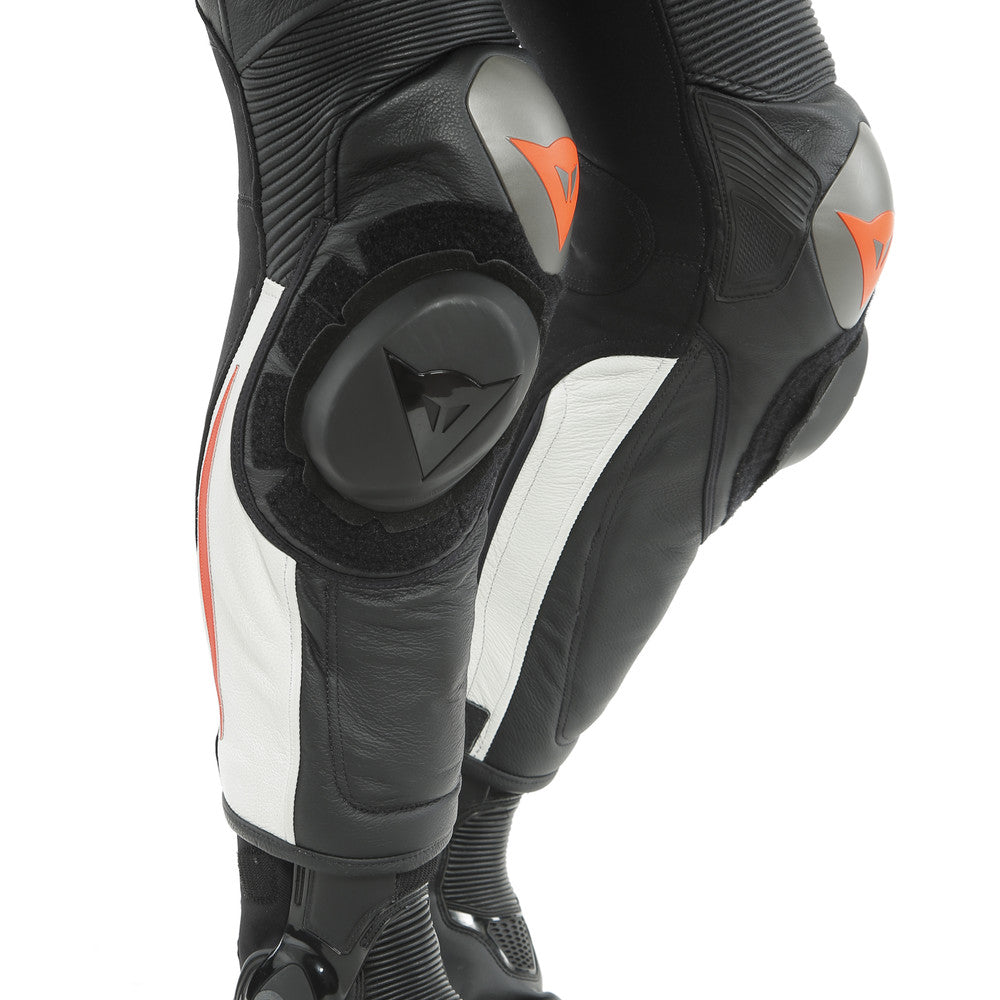 N32_BLACK/WHITE/FLUO-RED