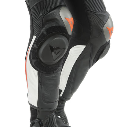 N32_BLACK/WHITE/FLUO-RED