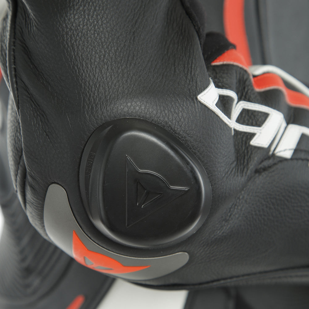 N32_BLACK/WHITE/FLUO-RED