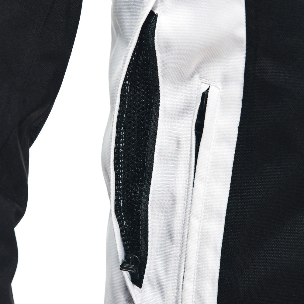 A66_BLACK/WHITE/LAVA-RED